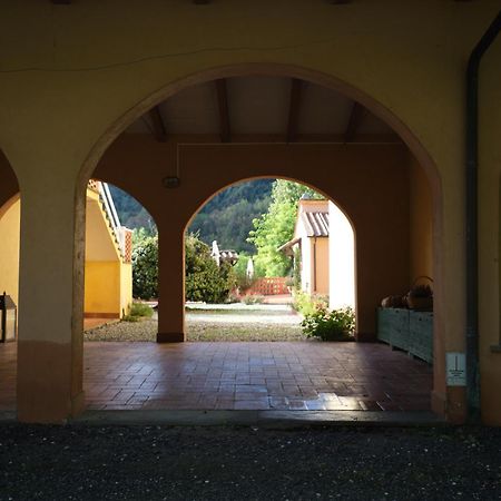 Agriturismo La Cerbana Palaia Extérieur photo